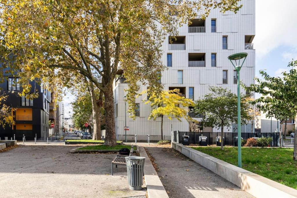 67M2-15 Minutes To Paris Central Arcueil Exterior photo